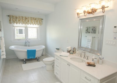 South Glengarry Home - Bathroom